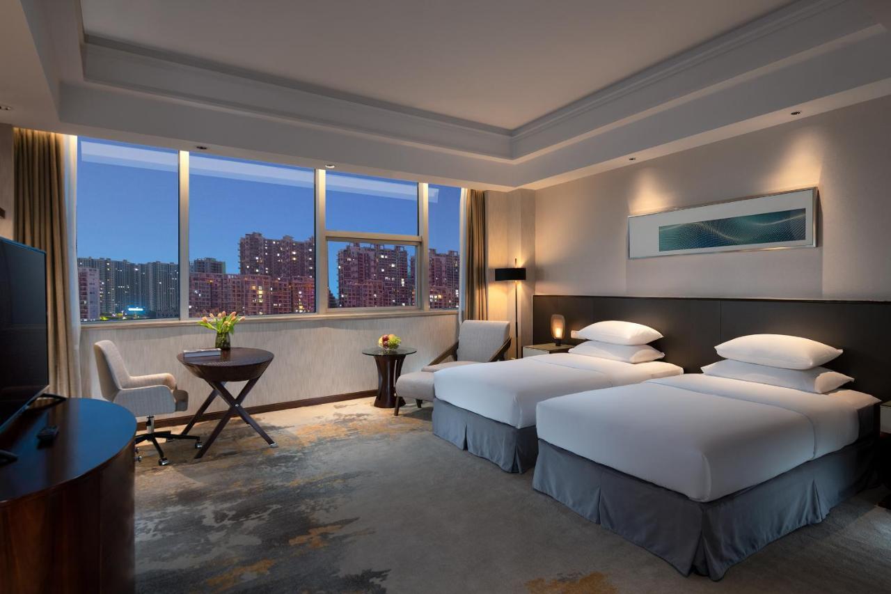 Golden Shining New Century Grand Hotel بيهاي المظهر الخارجي الصورة