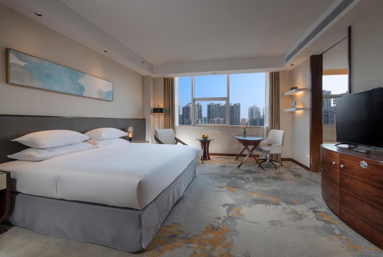 Golden Shining New Century Grand Hotel بيهاي المظهر الخارجي الصورة