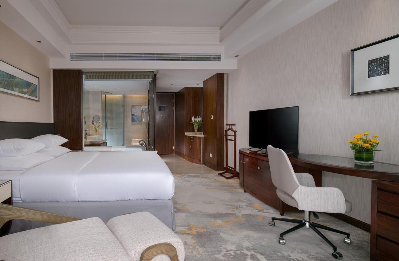 Golden Shining New Century Grand Hotel بيهاي المظهر الخارجي الصورة